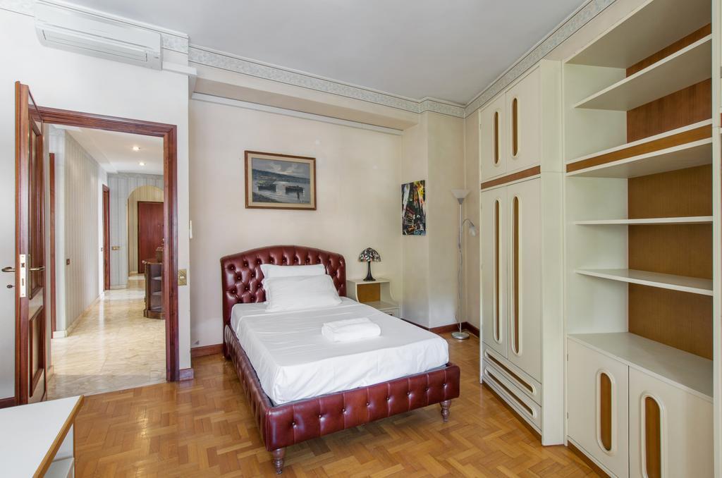 Luxury Macrobio Flat Rome