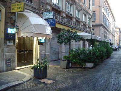 Marco Polo Hotel 3*
