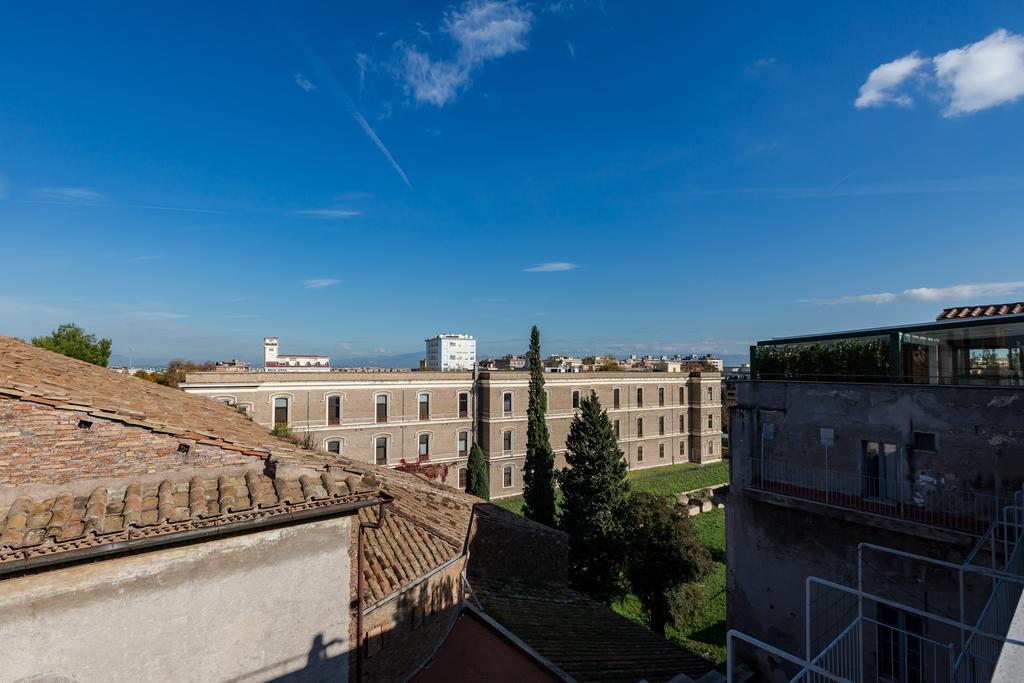 Domus Sessoriana