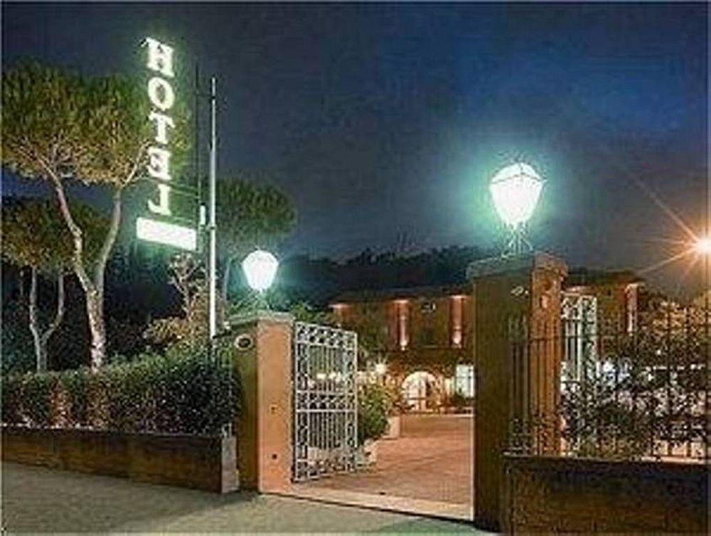 Casale Dei Massimi Hotel