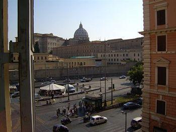 La Cupola Del Vaticano Maison d'hôtes 2*