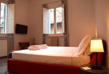 Now Apartments, In The Heart Of Rome