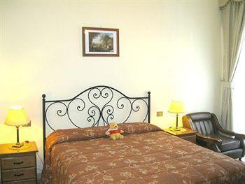 Couette-café The Condottieri 3*