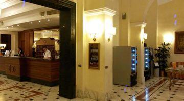Raeli Archimede Hotel