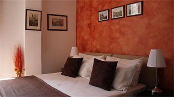 The Bridge Guest house 3*