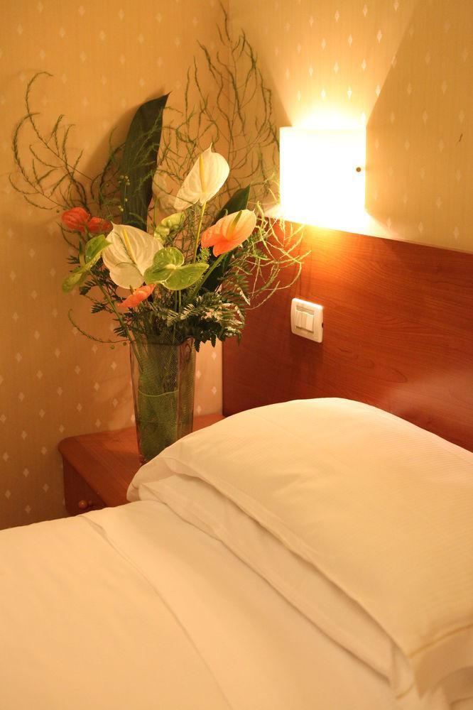 Hotel Flower Garden Rome