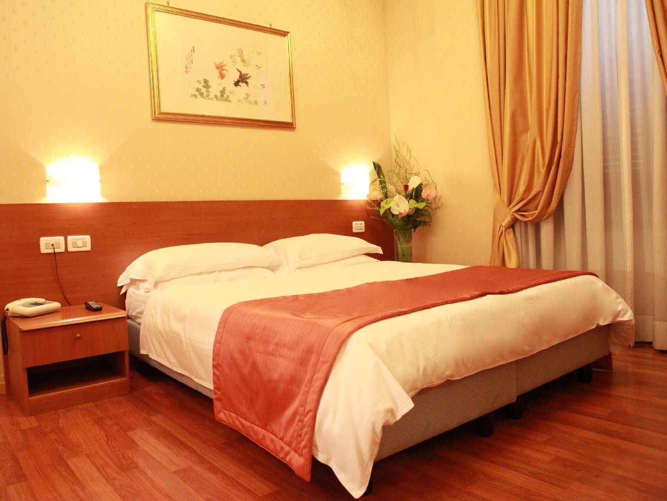Flower Garden Hotel Rome