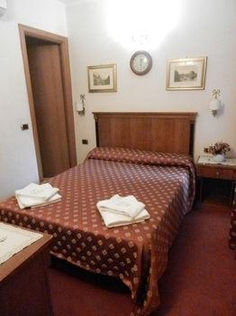 Trevi Fountain Holiday home