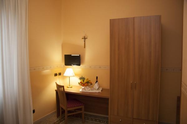 Casa La Salle - Casa Religiosa 3*