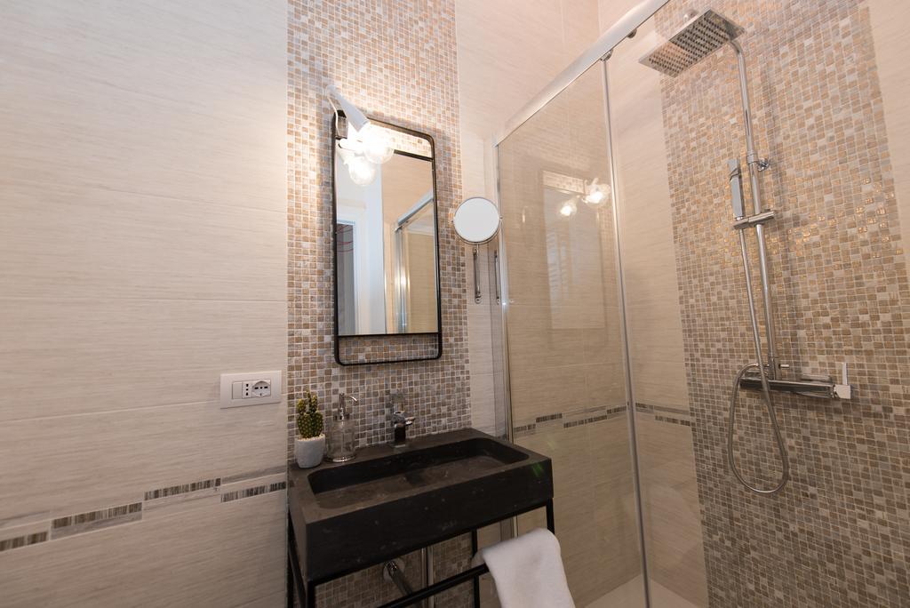 Gasthuis Tirso Sessantotto Boutique Rome
