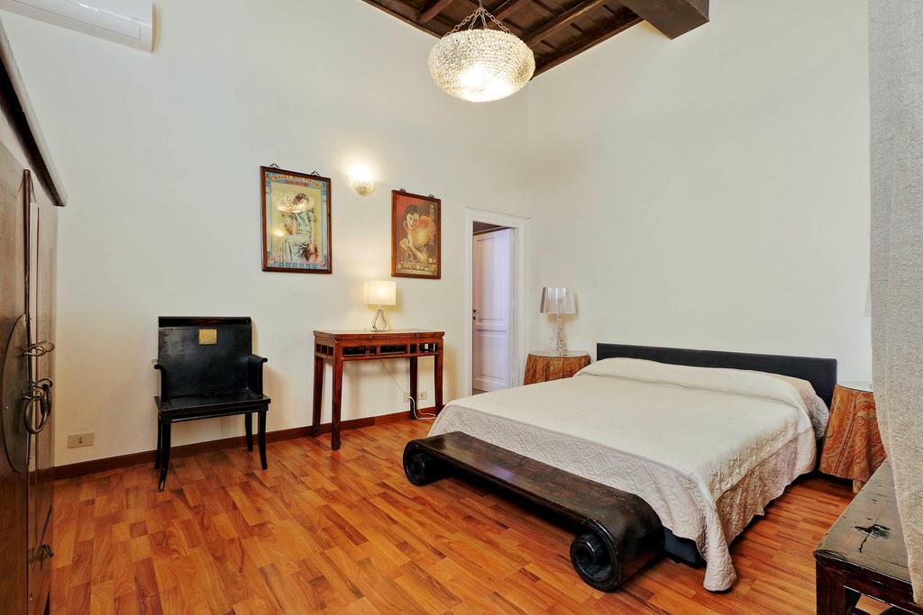Trevi Vicolo Scanderbeg Apartment *