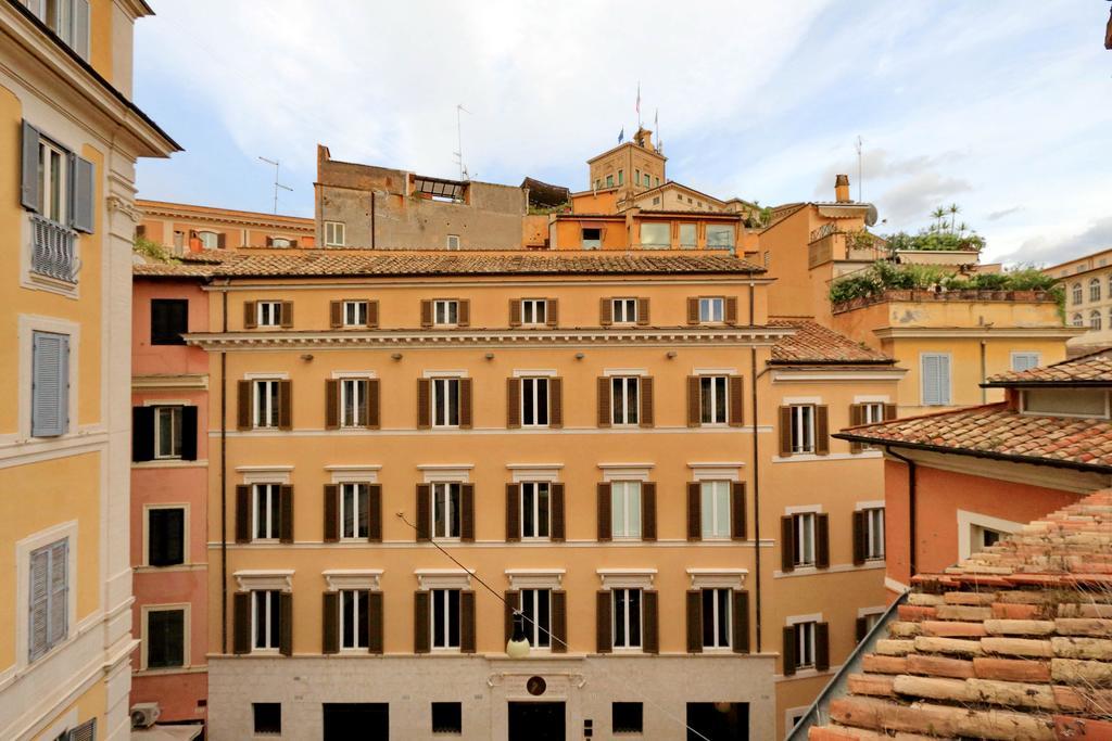 Apartment Trevi Vicolo Scanderbeg