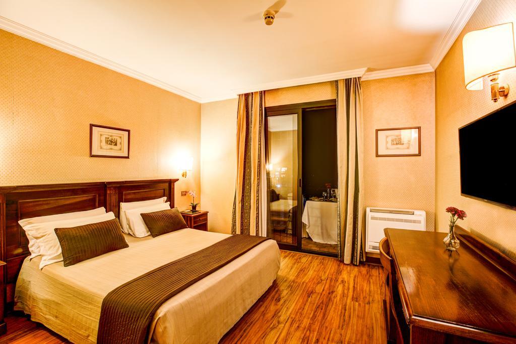 Appia Park 4*
