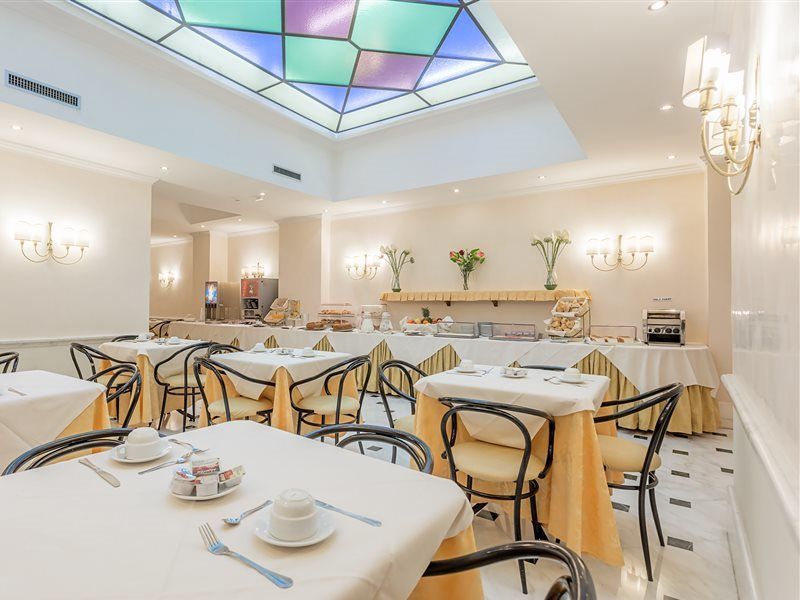 Raeli Luce Hotel Rome