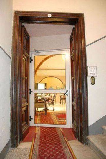 Hotel Clarin 2*