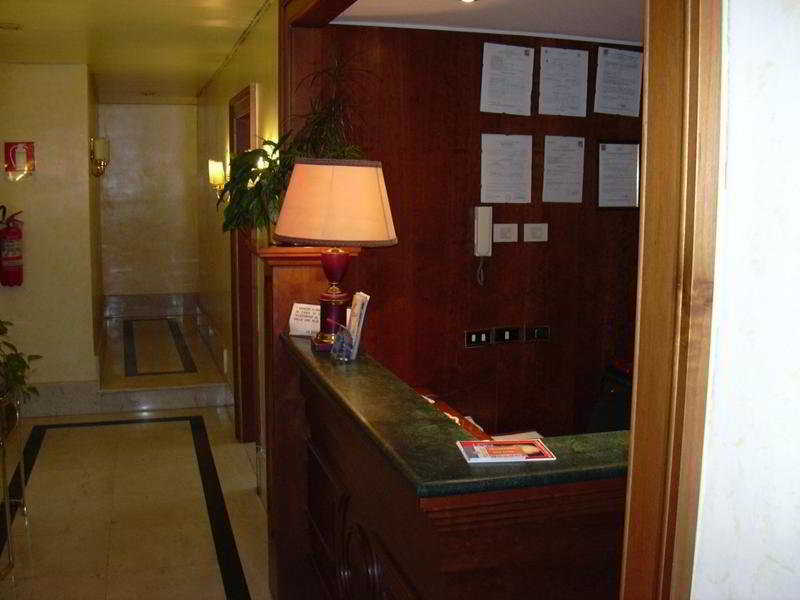 Hotel Max 3*