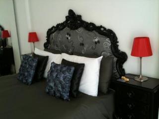 Gallery 2*