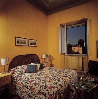 Caesar House Residenze Romane Bed & Breakfast Rome