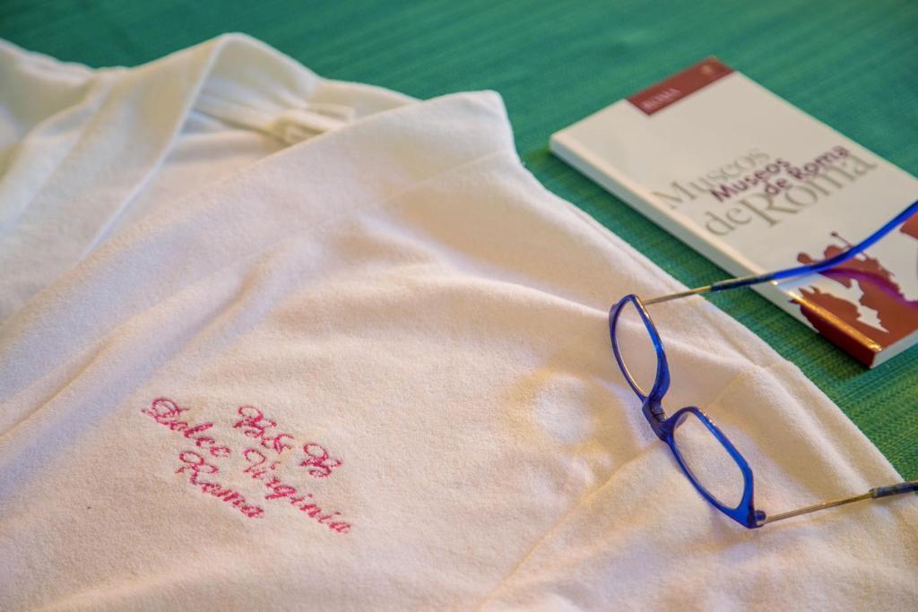 Acomodação com café da manhã  Dolcevirginia Roma