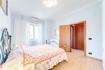 Apartment A - Cinecitta *