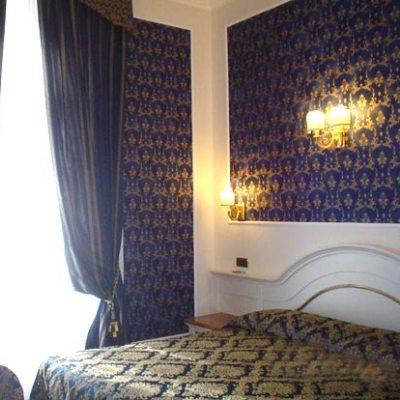 Dina 3* Rome