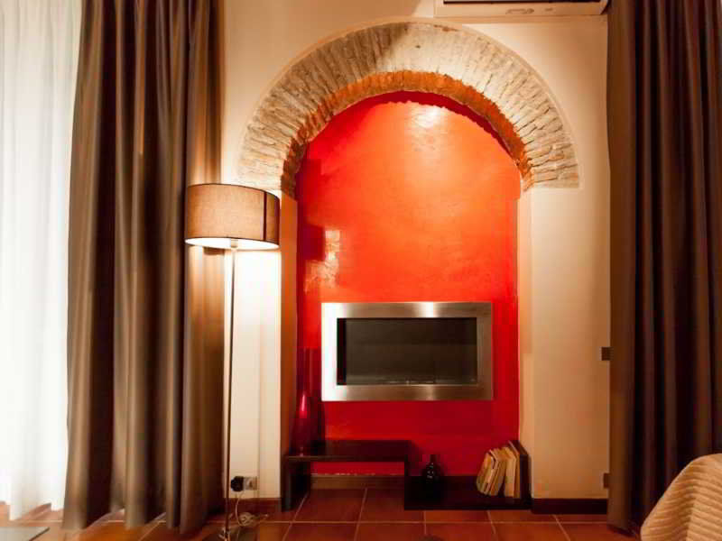 Town House Fontana Di Trevi Bed & Breakfast 3*