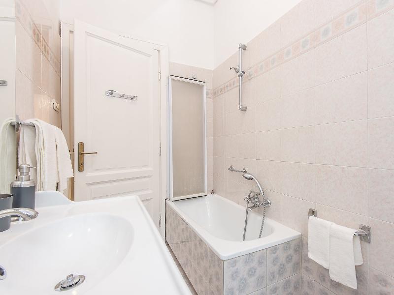 Vaticano Giuliana - Three Bedroom Holiday home