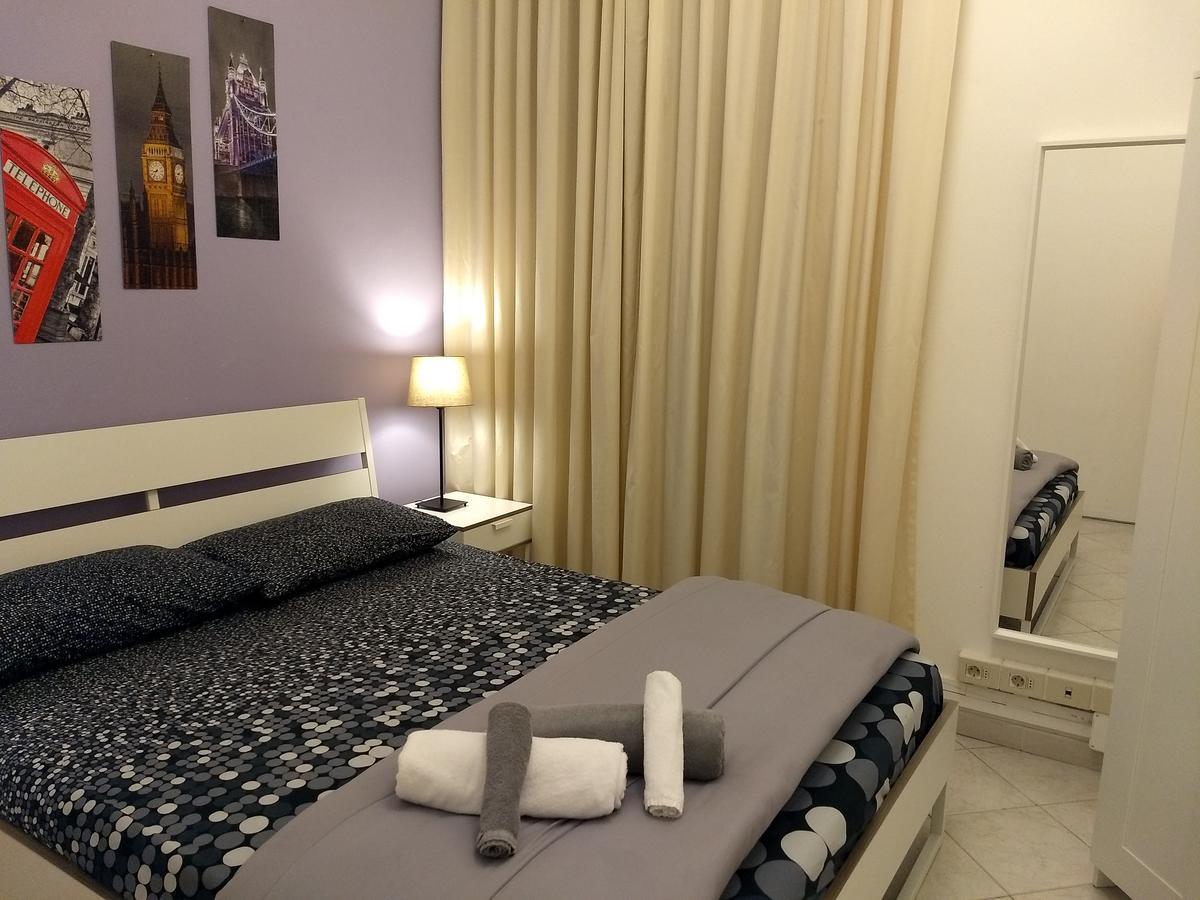Amoraroma, Economy With Shared Bathrooms Guest house