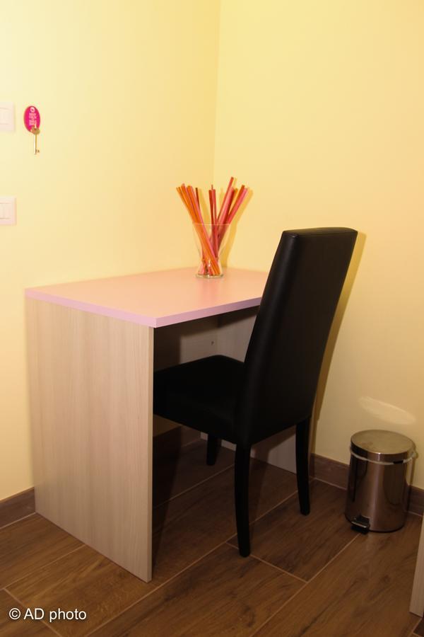 Homesuitehome Guest house 3*