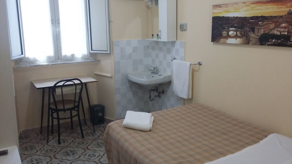 Hotel Cathrine Rome