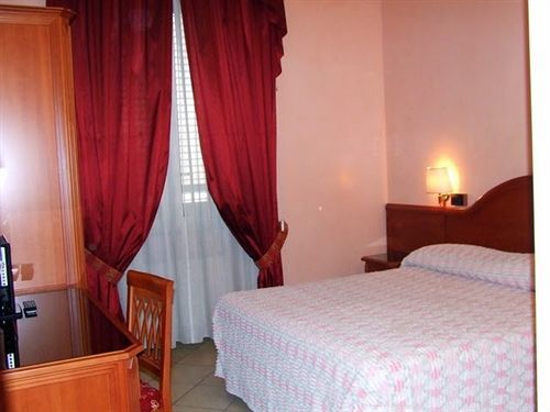 Sandra Hotel Roma