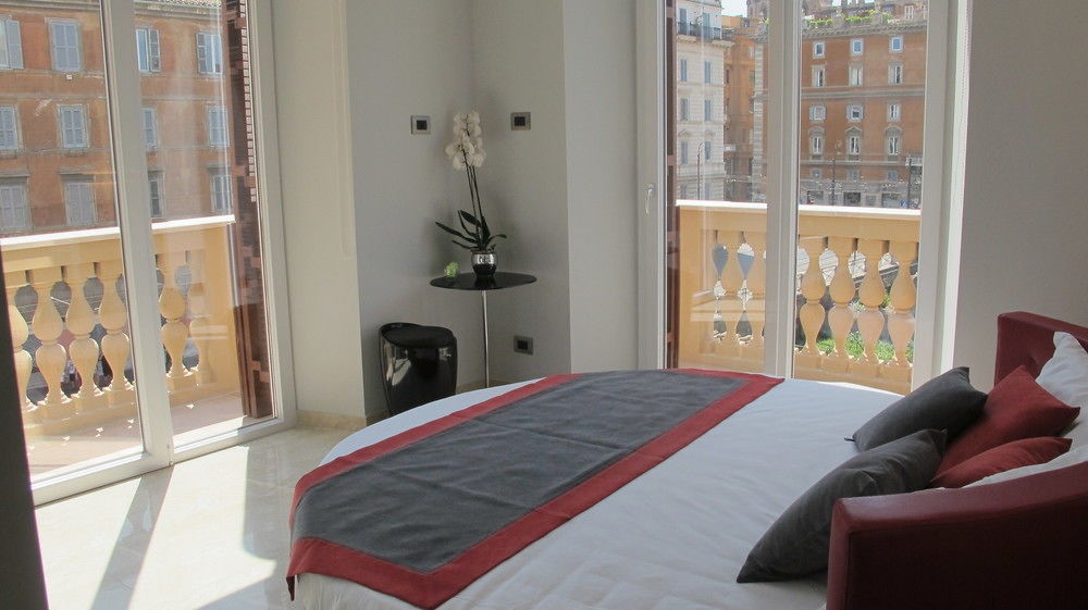Pantheon Caesar Relais Rome