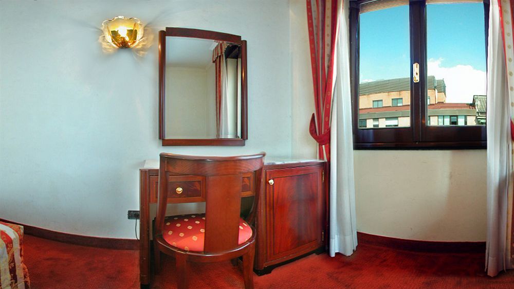 Grand Olympic Aurum 4* Rome