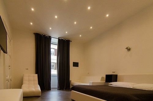 I Guest house *