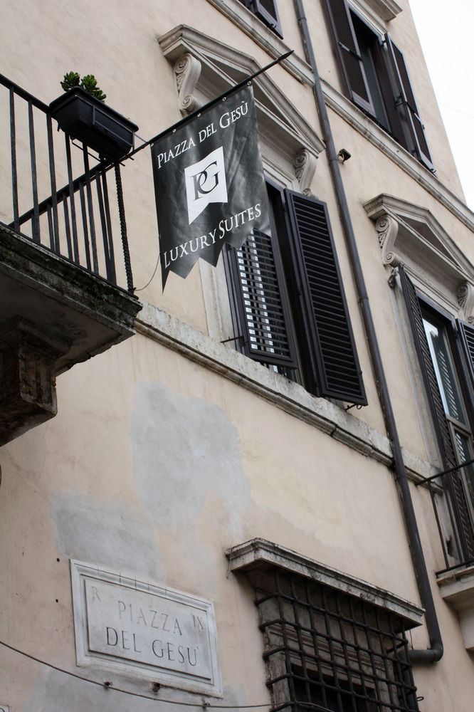 Casa de hóspedes Piazza Del Gesu' Luxury