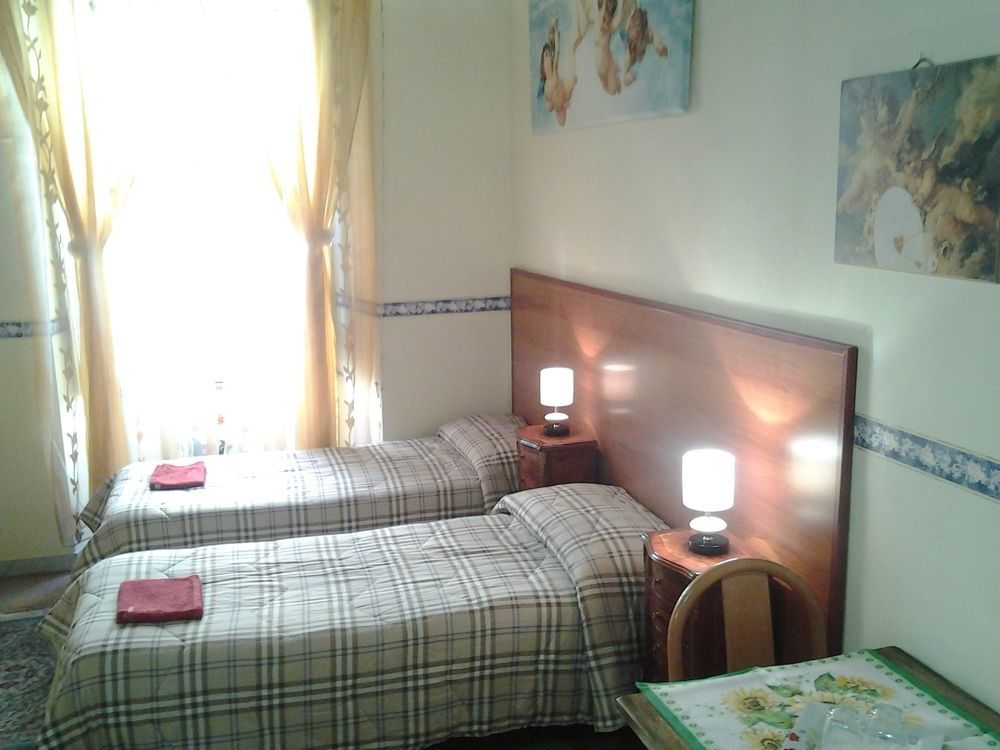 Angolo99 3* Rome