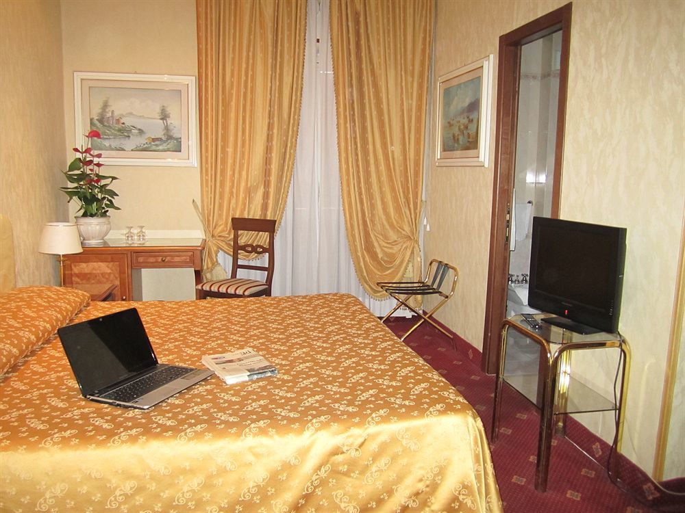 The Republic 4*