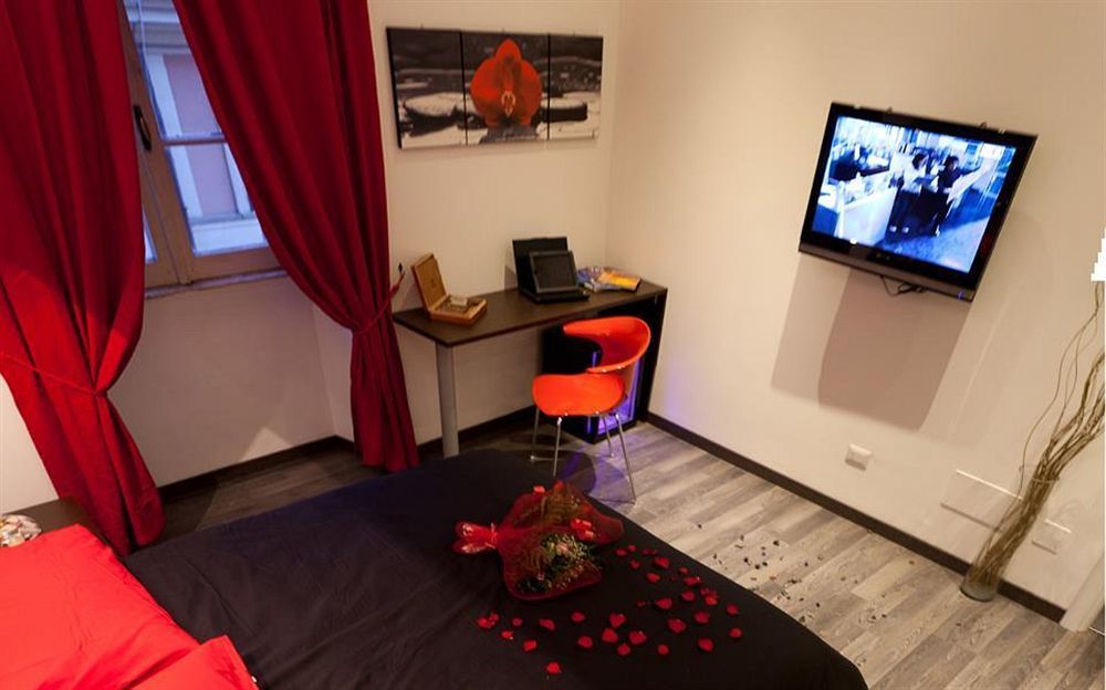 Chroma Exy - Chroma Italy Guest house