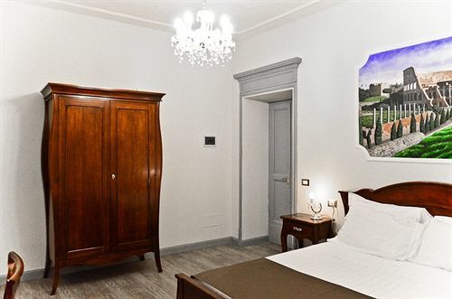 Sleep In Ludovisi Couette-café 2*