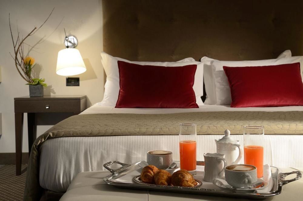 Hotel Colonna Palace