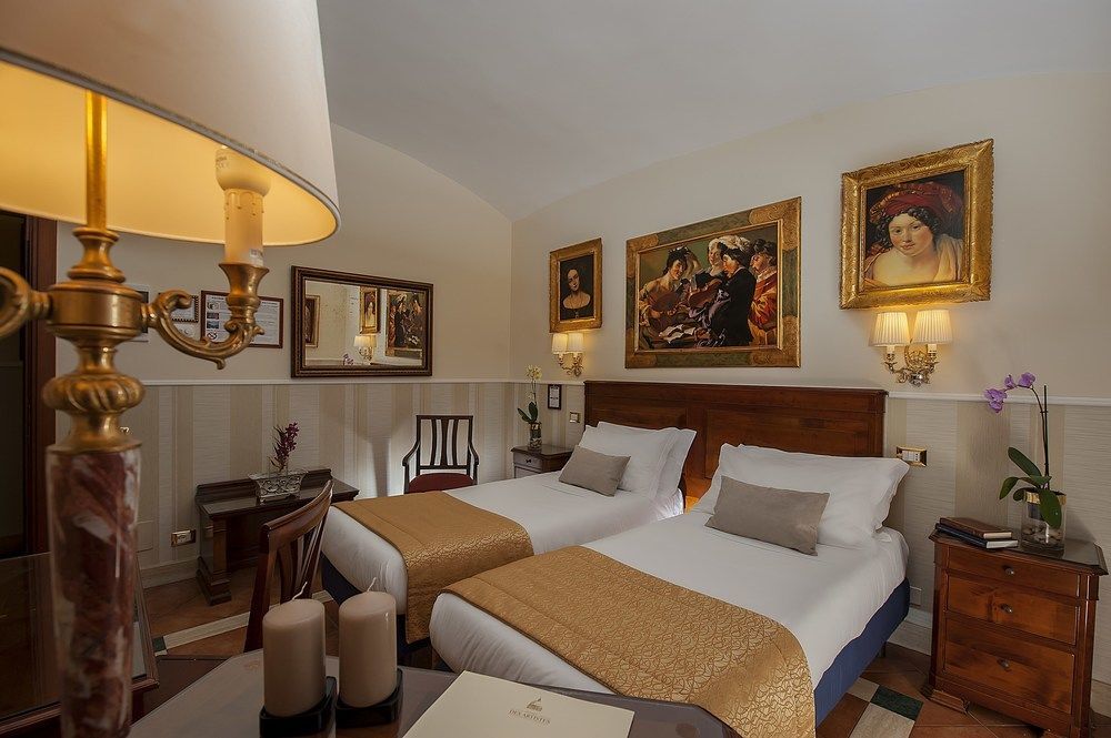 Des Artistes 3* Rome