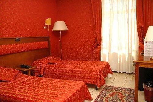 Shasa Hotel