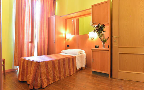 Beauty Hostel