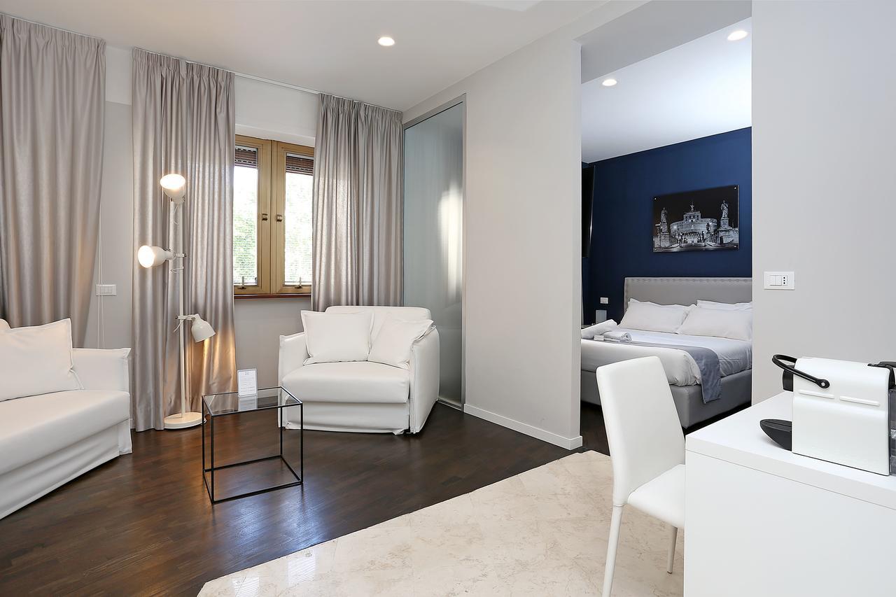S In Guest house Rome
