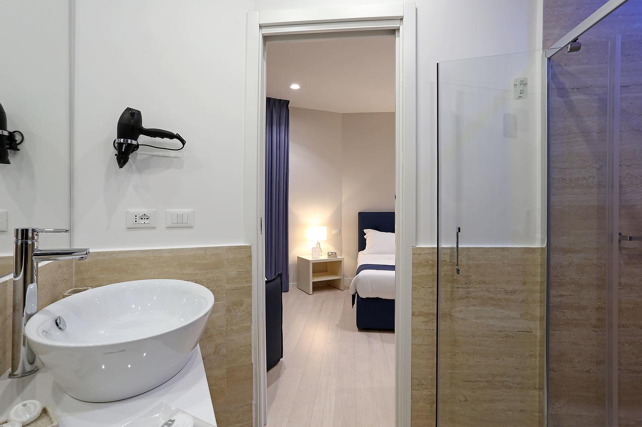 S In Guest house