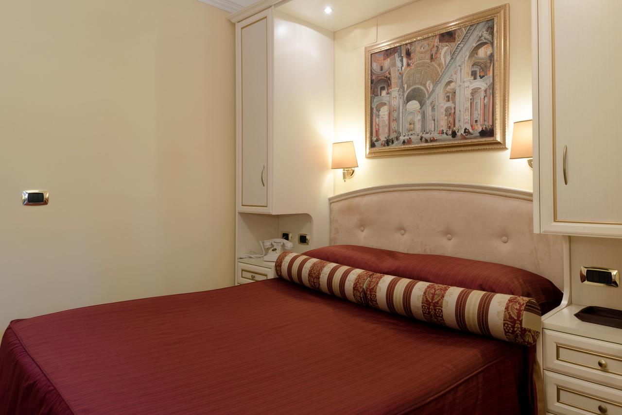 Gasthuis Relais Frattina Rome
