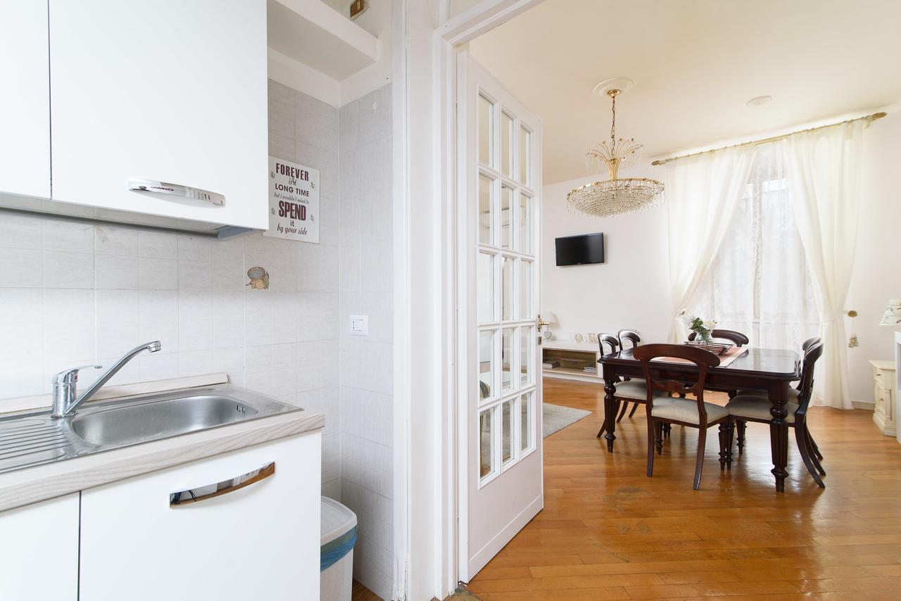 Crystal House * Roma