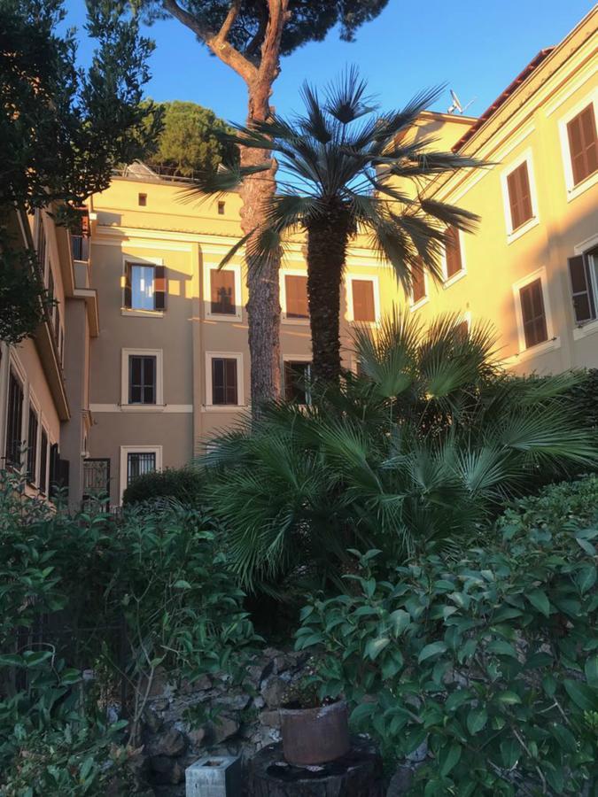 Angelina Hotel