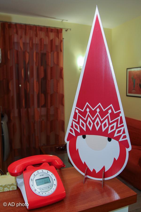 Homesuitehome Guest house 3*