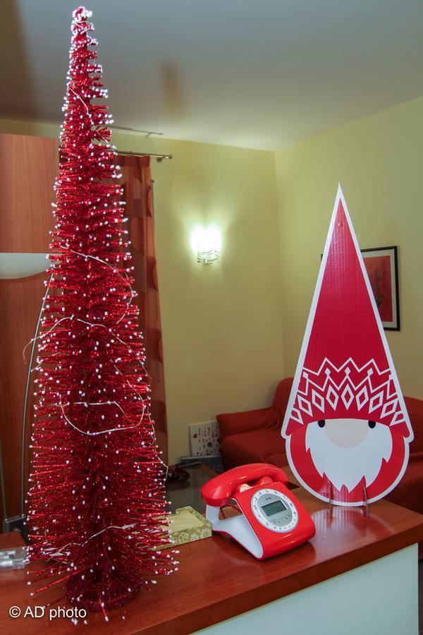 Homesuitehome 3*